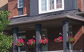 Village At York U